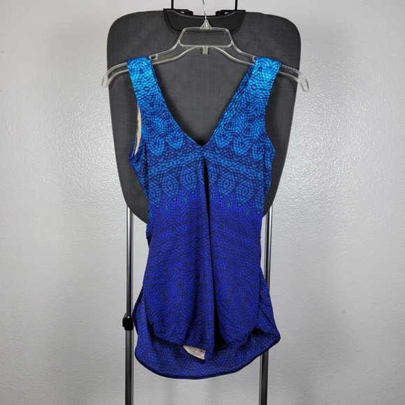 Lands End One Piece Swimsuit Multicolor Blue Purpl Built In Bra Women Size 8 - Picture 2 of 5